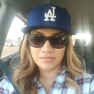 Meet your Posher, Lydia